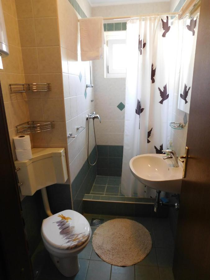 Apartment Kriskovic Novi Vinodolski Buitenkant foto