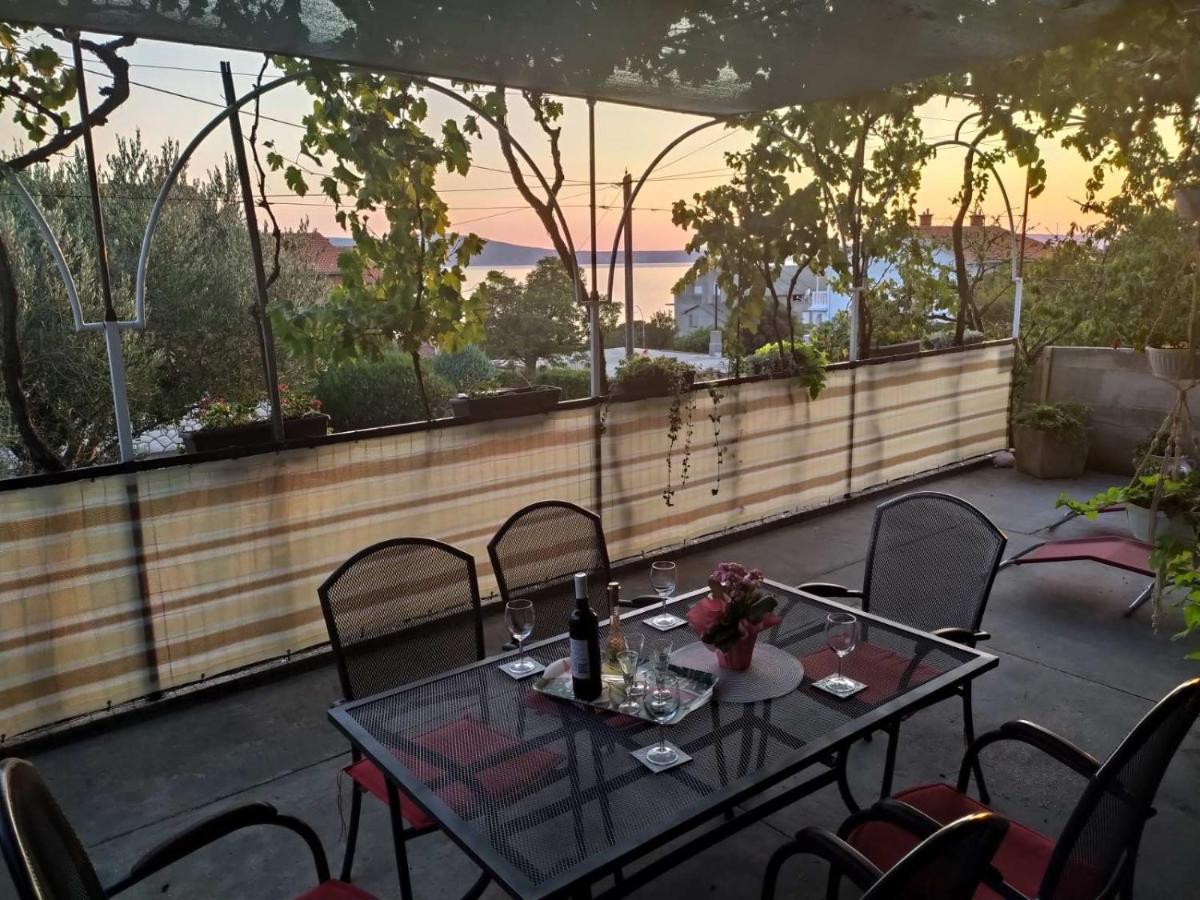 Apartment Kriskovic Novi Vinodolski Buitenkant foto